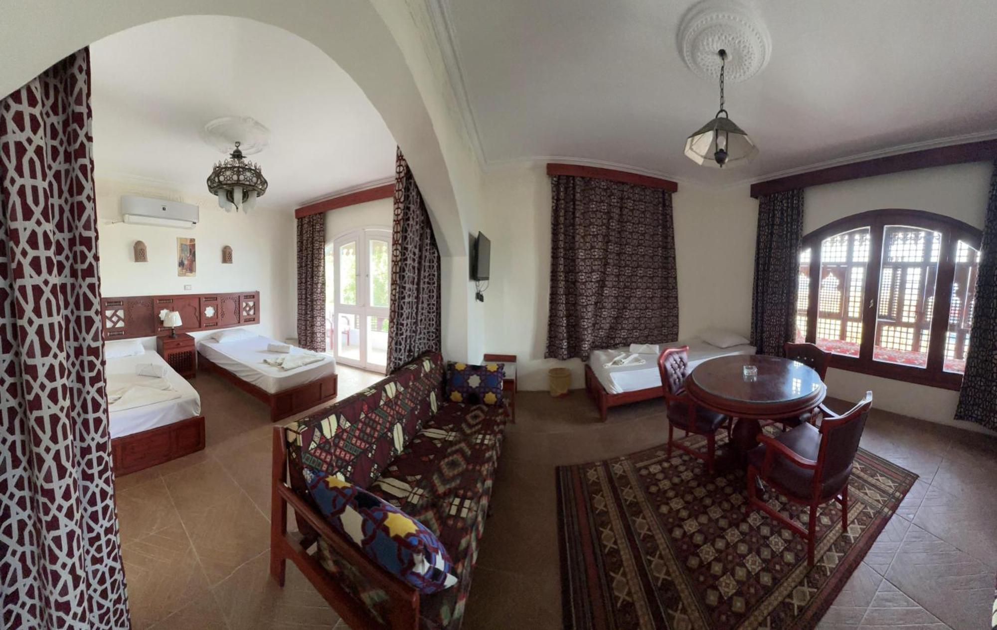 Ali Baba Hotel Dahab Bagian luar foto